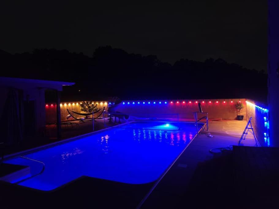 Deer Run Estate Llc Hotel Marshfield ภายนอก รูปภาพ